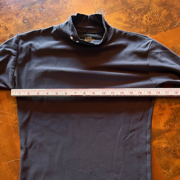 Bundle of 3 Under Armour Women's Medium Long Sleeve Warm tops - Picture 5 of 13